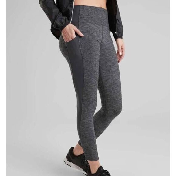 ATHLETA High line Hybrid Summited Tight Size 2P - Picture 2 of 4